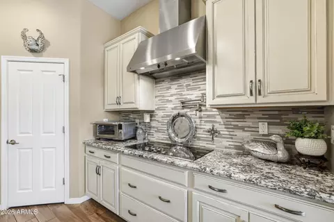 Kitchen - 10345 E Kinetic Dr, Mesa, AZ 85212 photo 4 of 5