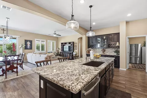 Kitchen - 10345 E Kinetic Dr, Mesa, AZ 85212 photo 2 of 5