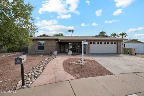 9823 N 48th Dr, Glendale, AZ 85302