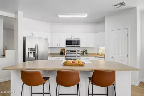 Kitchen - 6817 S 40th Ln, Phoenix, AZ 85041 photo 1 of 3