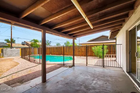 Exterior - 116 E Manhatton Dr, Tempe, AZ 85282 photo 2 of 3