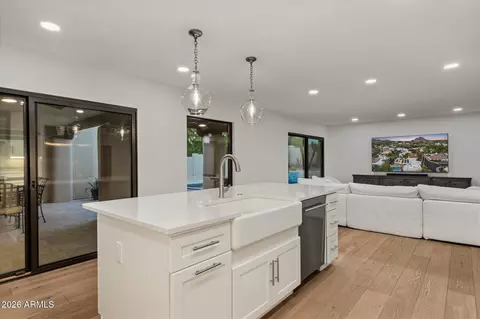 Kitchen - 3116 E Rose Ln, Phoenix, AZ 85016 photo 4 of 4