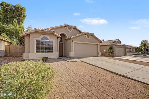 Exterior - 4961 E Holmes Ave, Mesa, AZ 85206 photo 3 of 6