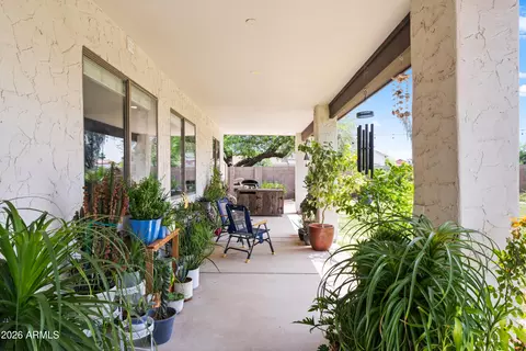 Exterior - 1071 E Ivanhoe St, Gilbert, AZ 85295 photo 4 of 7