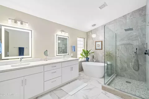 Bath - 1071 E Ivanhoe St, Gilbert, AZ 85295 photo 1 of 5