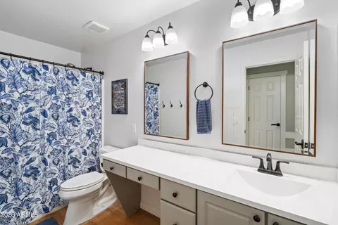 Bath - 1071 E Ivanhoe St, Gilbert, AZ 85295 photo 5 of 5
