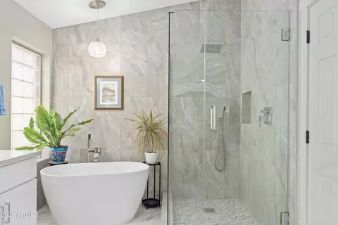 Bath - 1071 E Ivanhoe St, Gilbert, AZ 85295 photo 2 of 5