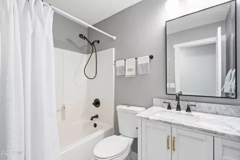 Bath - 1071 E Ivanhoe St, Gilbert, AZ 85295 photo 4 of 5