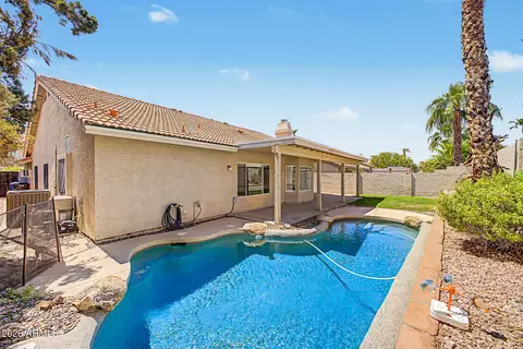 Exterior - 3834 E Windsong Dr, Phoenix, AZ 85048 photo 5 of 7