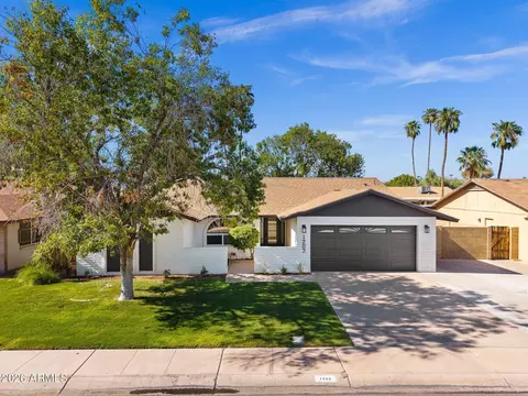 1202 W Loughlin Dr, Chandler, AZ 85224
