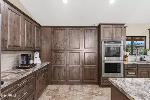 Kitchen - 4725 E Le Marche Ave, Phoenix, AZ 85032 photo 3 of 6