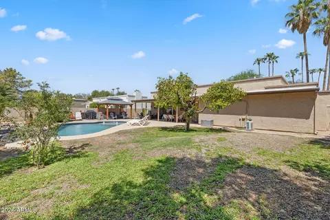 Exterior - 4725 E Le Marche Ave, Phoenix, AZ 85032 photo 4 of 9