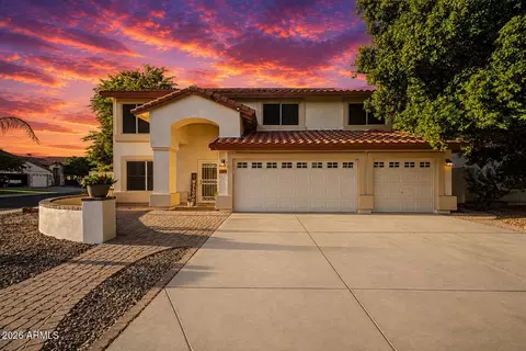 5796 W Windrose Dr, Glendale, AZ 85304