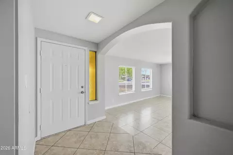 Entry Way - 1651 E Apollo Rd, Phoenix, AZ 85042 photo 1 of 1