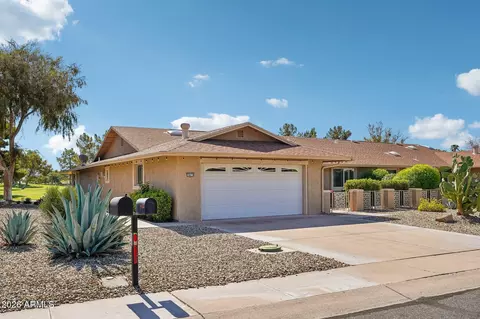 18415 N Conestoga Dr, Sun City, AZ 85373