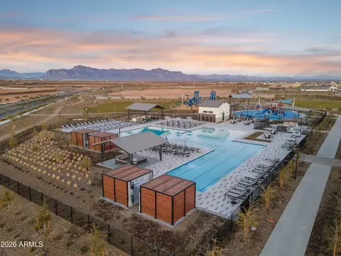 Exterior - 2881 W Sheppard Ave, Apache Junction, AZ 85120 photo 2 of 14