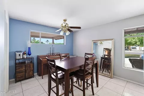 Dining - 3609 N 40th St, Phoenix, AZ 85018 photo 1 of 1