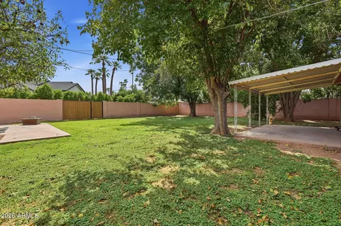 Exterior - 3609 N 40th St, Phoenix, AZ 85018 photo 5 of 7