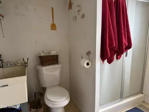 Bath - 12501 E Central Ave, Mayer, AZ 86333 photo 3 of 4