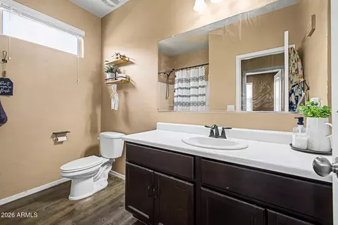 Bath - 11222 E Aster Ln, Florence, AZ 85132 photo 3 of 3