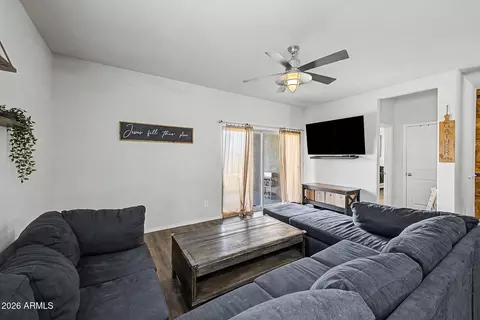 Living - 11222 E Aster Ln, Florence, AZ 85132 photo 2 of 3