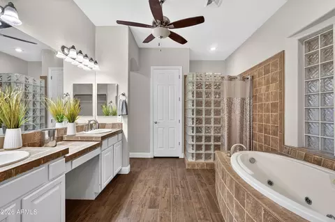 Bath - 607 Elgin St, Gilbert, AZ 85295 photo 1 of 9