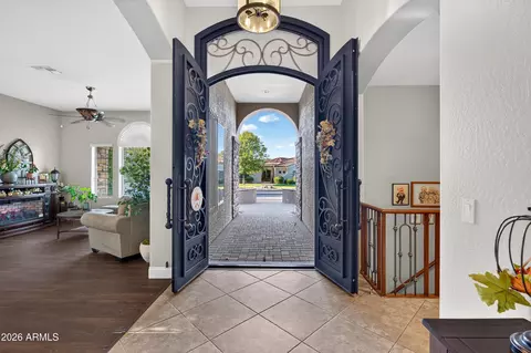 Entry Way - 607 Elgin St, Gilbert, AZ 85295 photo 2 of 13