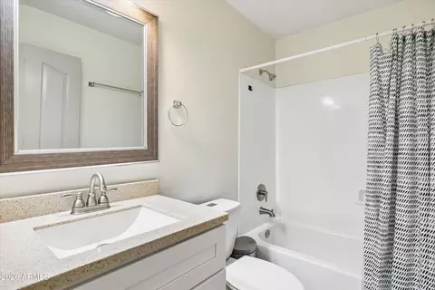 Bath - 3862 E Stanford Ave, Gilbert, AZ 85234 photo 3 of 4