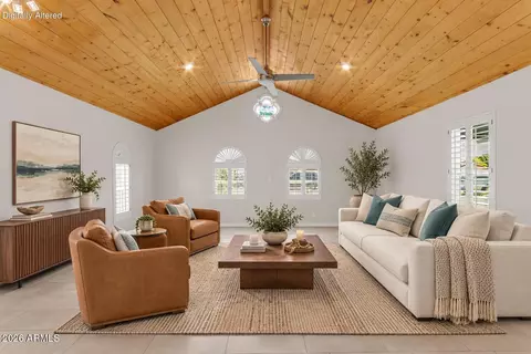 2422 E Kael Cir, Mesa, AZ 85213