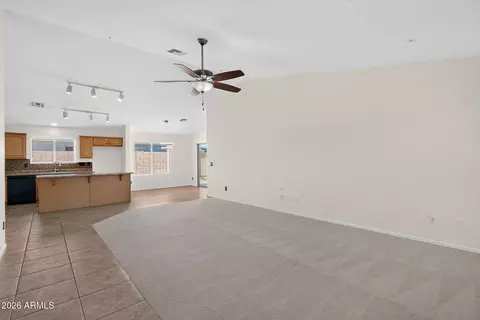 Living - 2877 E Crescent Way, Gilbert, AZ 85298 photo 4 of 4