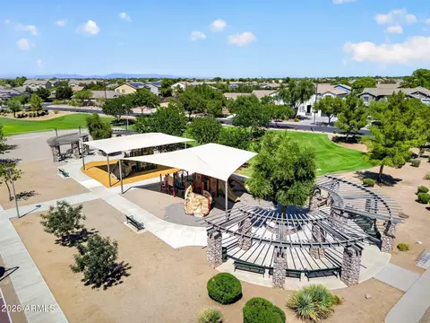 View/Area - 2877 E Crescent Way, Gilbert, AZ 85298 photo 9 of 9