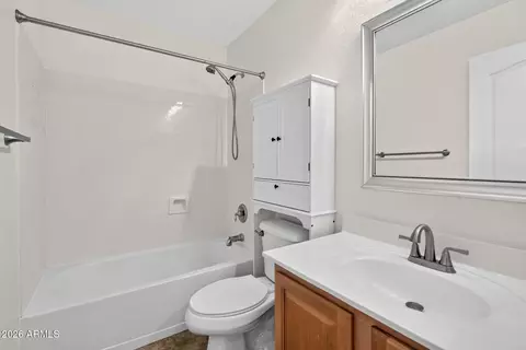 Bath - 2877 E Crescent Way, Gilbert, AZ 85298 photo 4 of 4