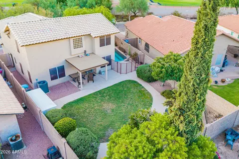 View/Area - 2211 E Williams Dr E, Phoenix, AZ 85024 photo 4 of 10
