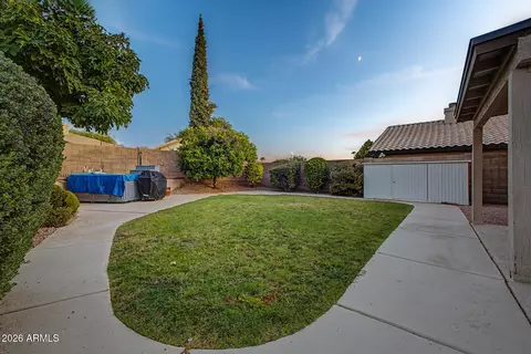 Exterior - 2211 E Williams Dr E, Phoenix, AZ 85024 photo 11 of 14
