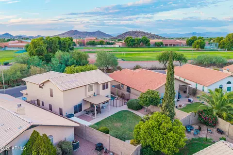 View/Area - 2211 E Williams Dr E, Phoenix, AZ 85024 photo 5 of 10