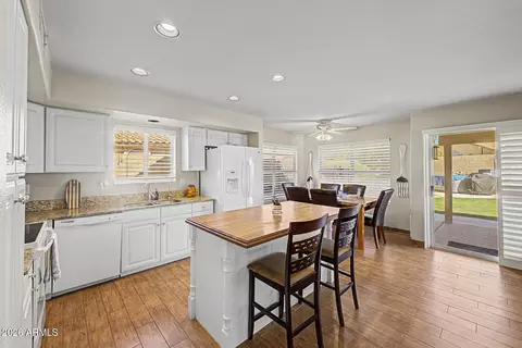 Kitchen - 2211 E Williams Dr E, Phoenix, AZ 85024 photo 2 of 4