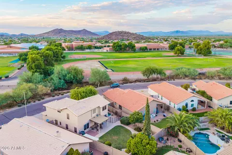 View/Area - 2211 E Williams Dr E, Phoenix, AZ 85024 photo 7 of 10