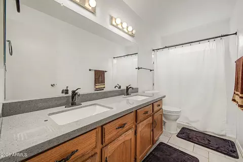 Bath - 5622 E Fairfield St, Mesa, AZ 85205 photo 3 of 3