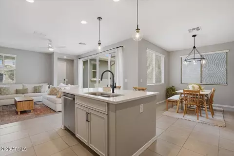 Kitchen - 4141 E Jones St, Gilbert, AZ 85295 photo 2 of 4