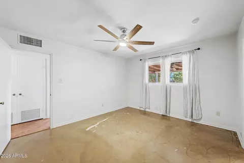 Bedroom - 3801 E Amelia Ave, Phoenix, AZ 85018 photo 2 of 7