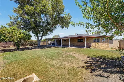Exterior - 3801 E Amelia Ave, Phoenix, AZ 85018 photo 5 of 6