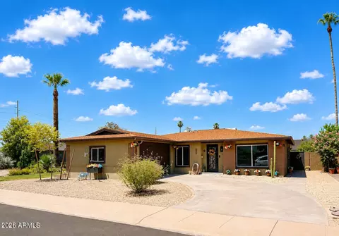 420 S Otero Cir, Litchfield Park, AZ 85340