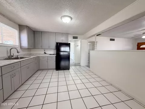 Kitchen - 1707 E Illini St, Phoenix, AZ 85040 photo 3 of 3