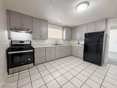 Kitchen - 1707 E Illini St, Phoenix, AZ 85040 photo 1 of 3