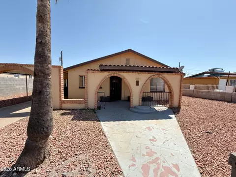Exterior - 1707 E Illini St, Phoenix, AZ 85040 photo 2 of 6