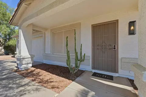 Exterior - 826 W 14th Ave, Apache Junction, AZ 85120 photo 4 of 11