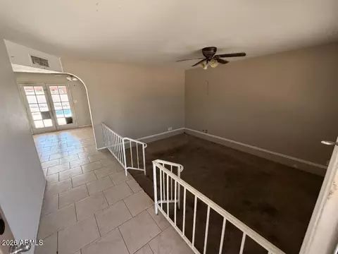 Living - 581 W 21st Ave, Apache Junction, AZ 85120 photo 1 of 4