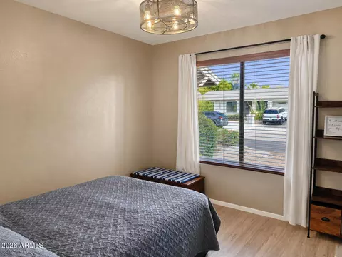 Bedroom - 2031 E Vista Dr, Phoenix, AZ 85022 photo 4 of 5
