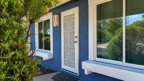 Exterior - 2031 E Vista Dr, Phoenix, AZ 85022 photo 3 of 11