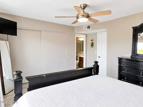 Bedroom - 2031 E Vista Dr, Phoenix, AZ 85022 photo 3 of 5